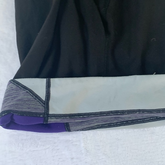 black lululemon reversible leggings - Picture 4 of 4